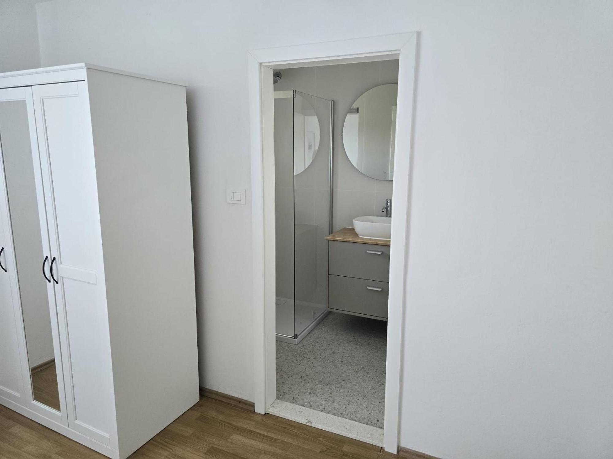 Apartmani Mira Vodice Esterno foto