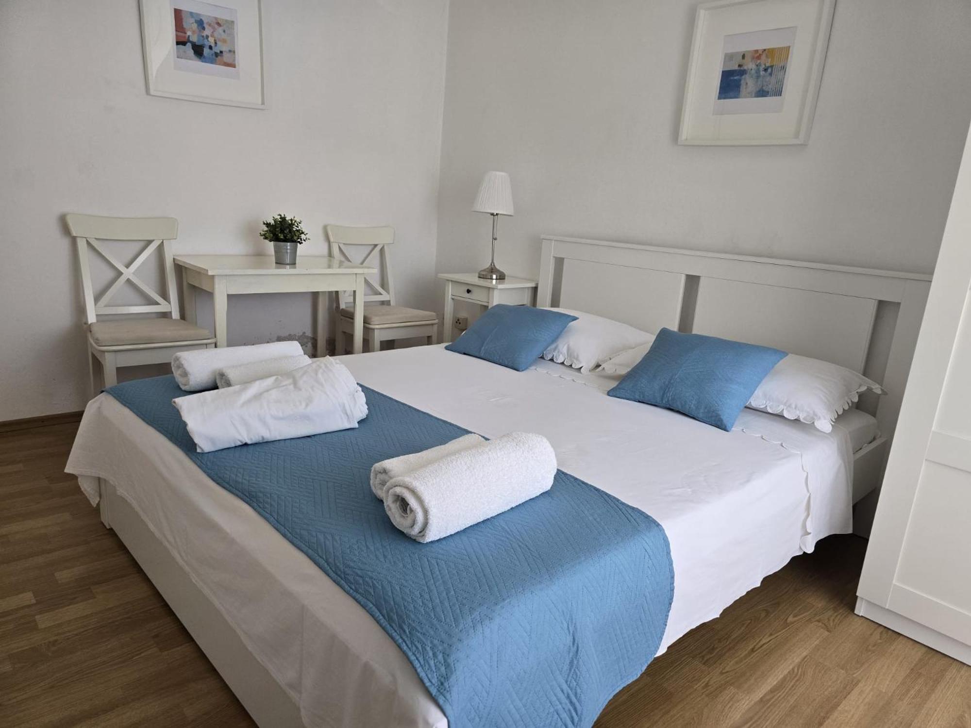 Apartmani Mira Vodice Esterno foto