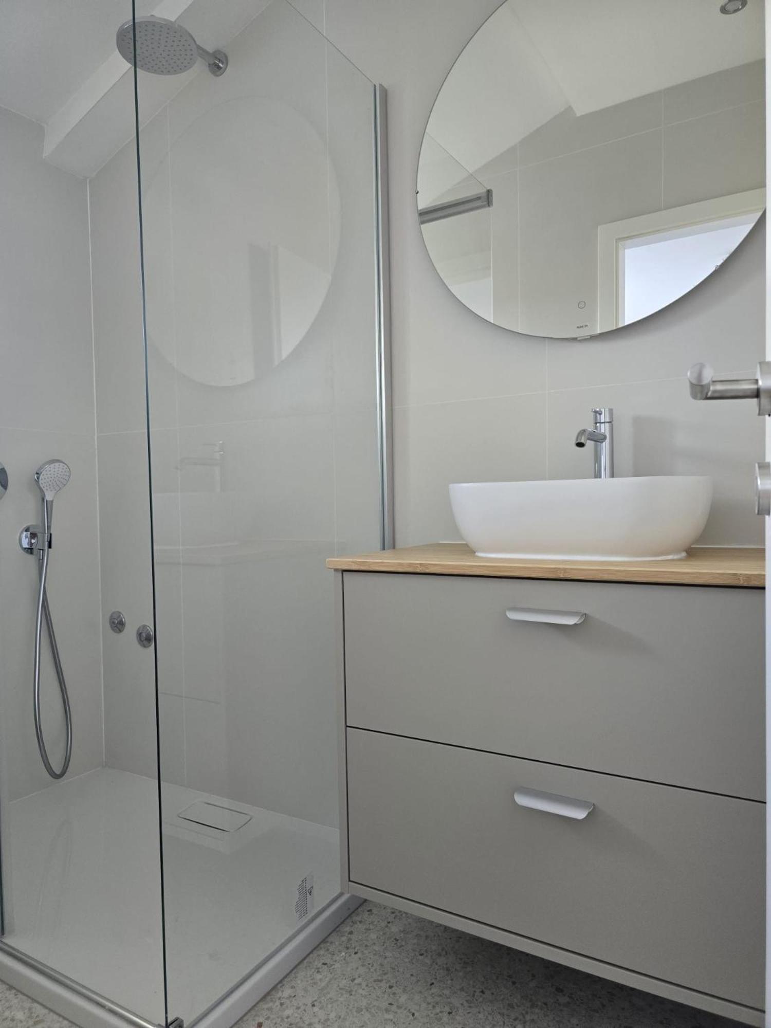 Apartmani Mira Vodice Esterno foto