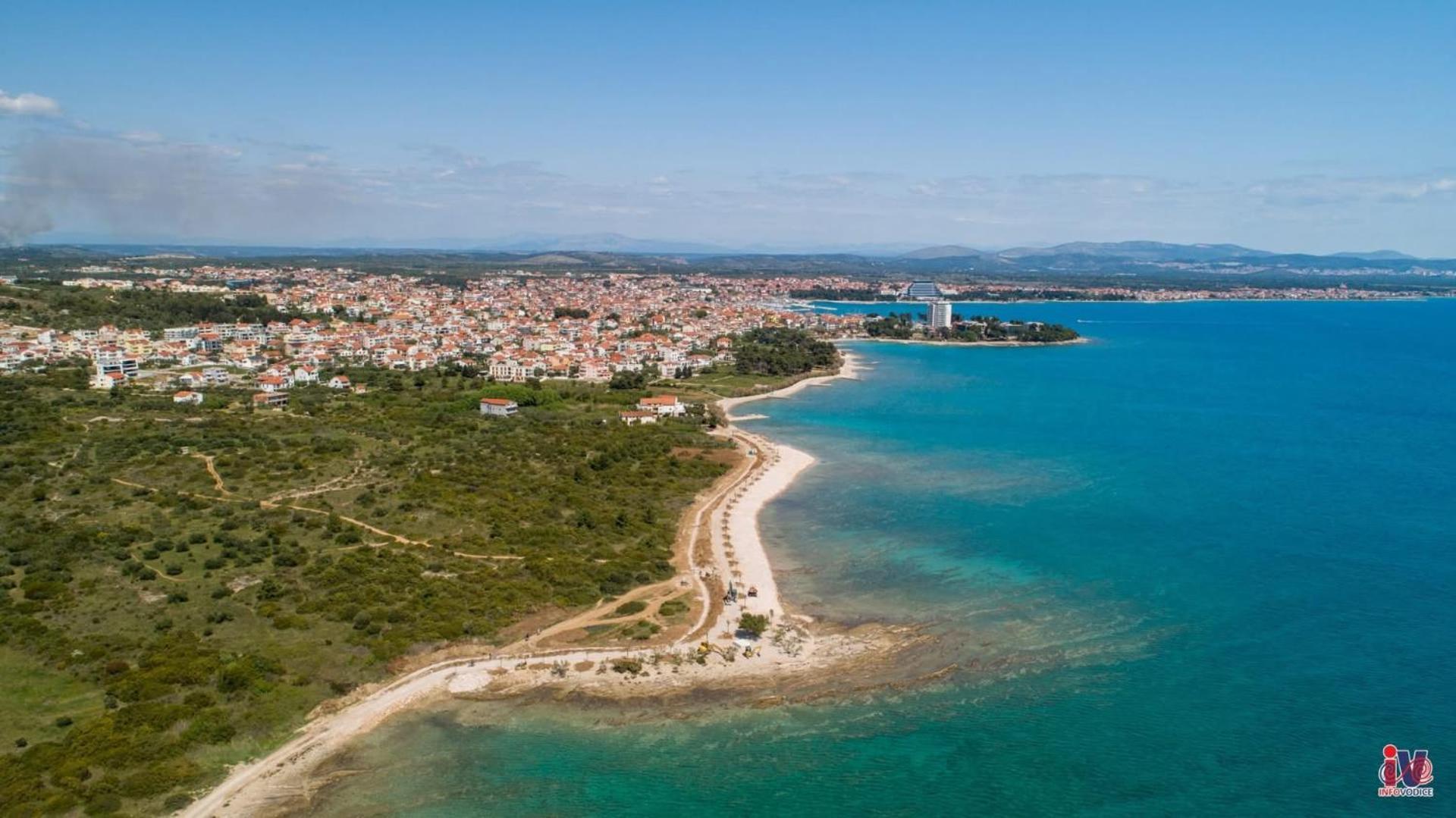Apartmani Mira Vodice Esterno foto