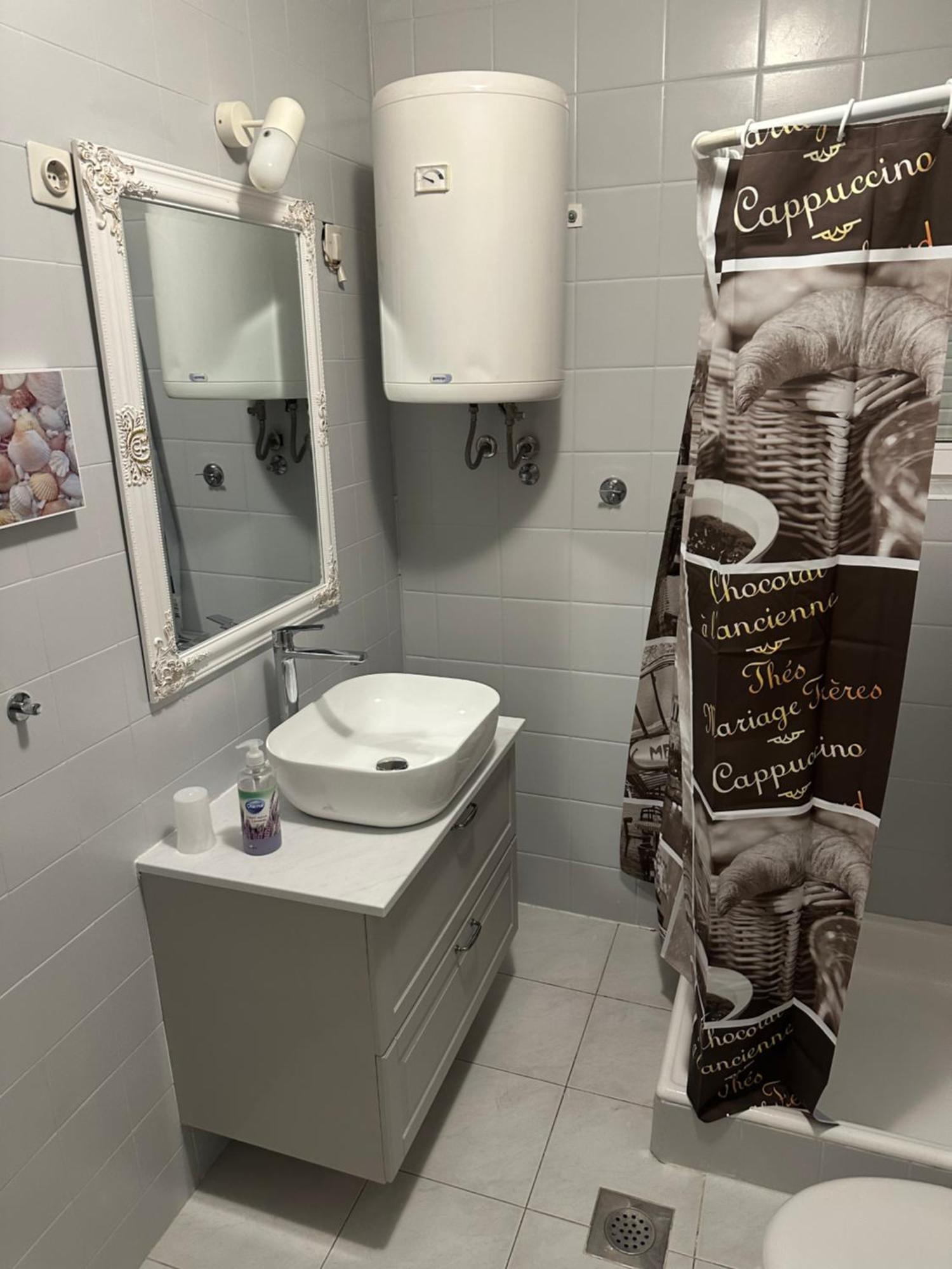 Apartmani Mira Vodice Esterno foto